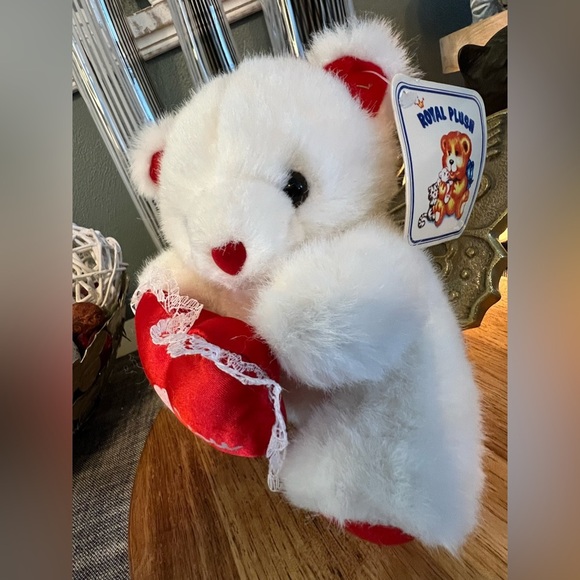 Royal Plush I Love You Heart Bear with White Lace ~ 6” of Cuteness ❤️ Vintage 🧸 - Picture 6 of 16